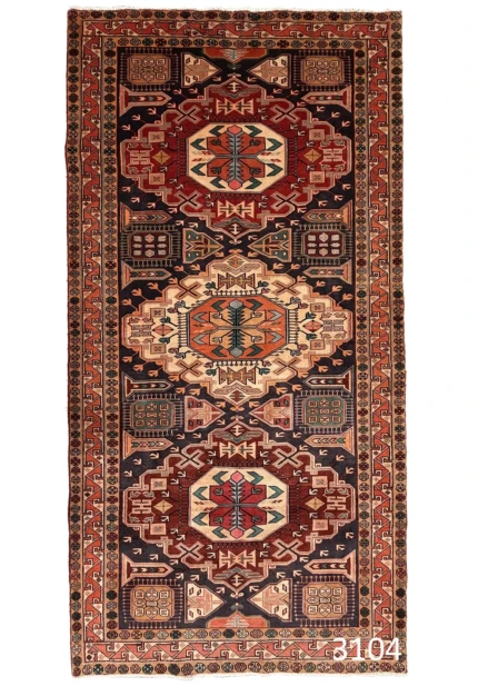 3104